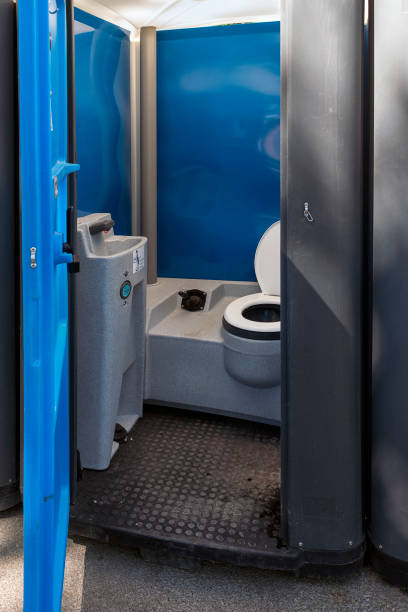 Portable Toilet Options We Offer in Hickory Creek, TX